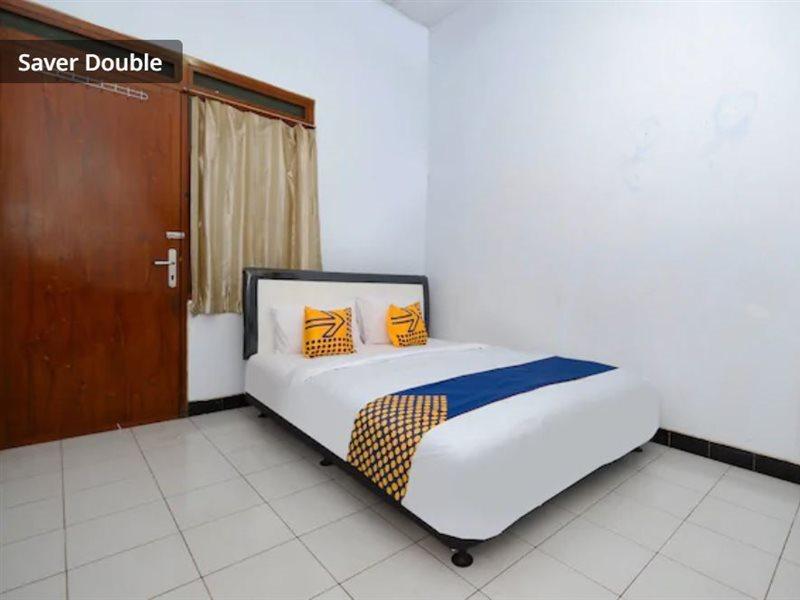 Oyo 2240 Simpang Tujuh Residence Kudus Екстериор снимка