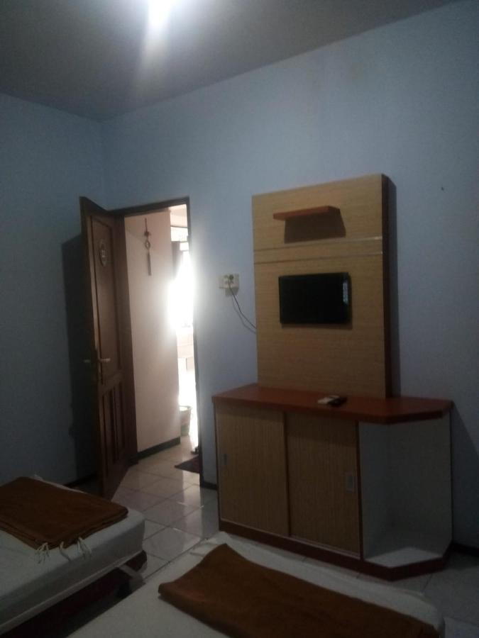 Oyo 2240 Simpang Tujuh Residence Kudus Екстериор снимка