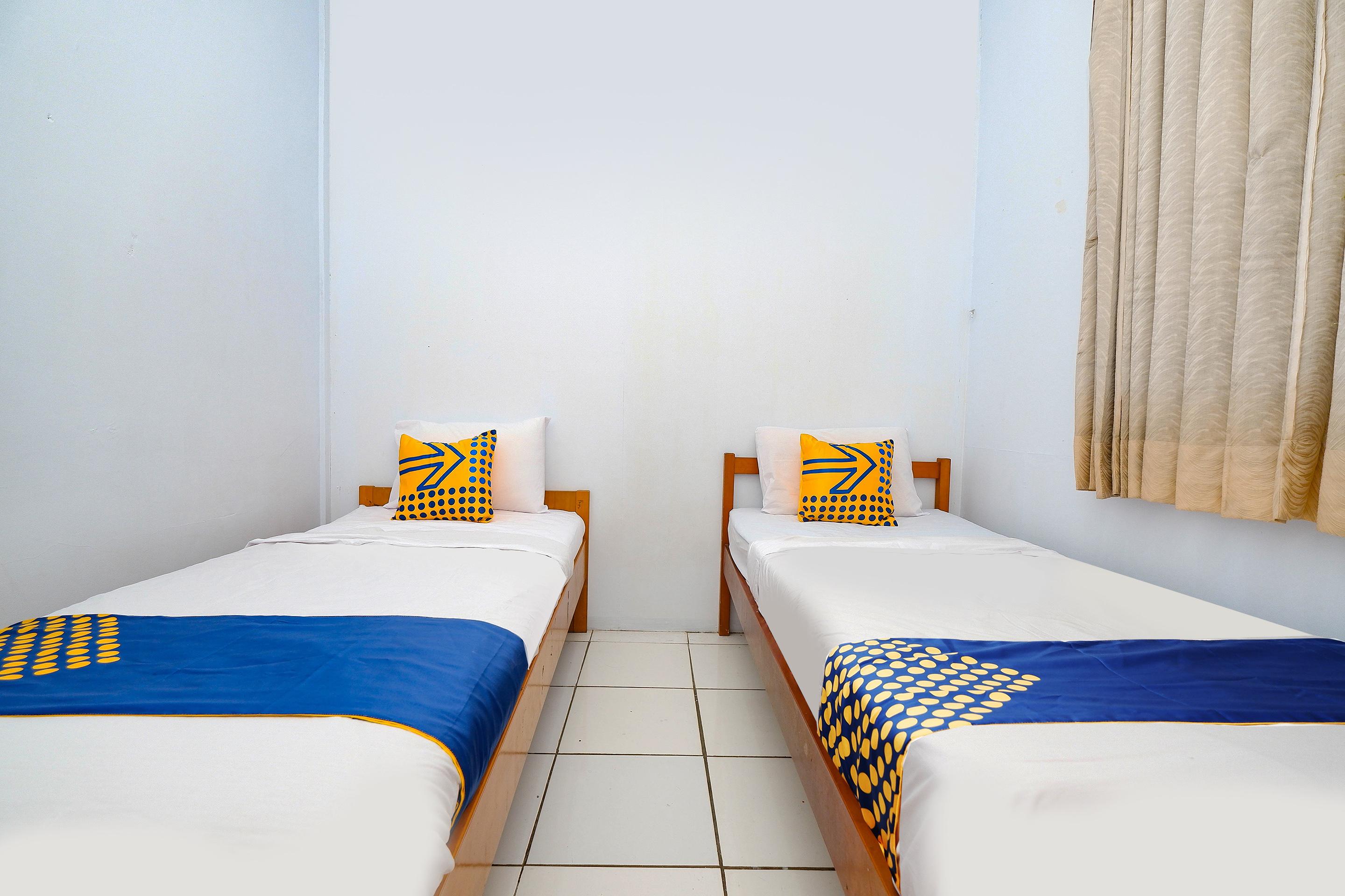 Oyo 2240 Simpang Tujuh Residence Kudus Екстериор снимка