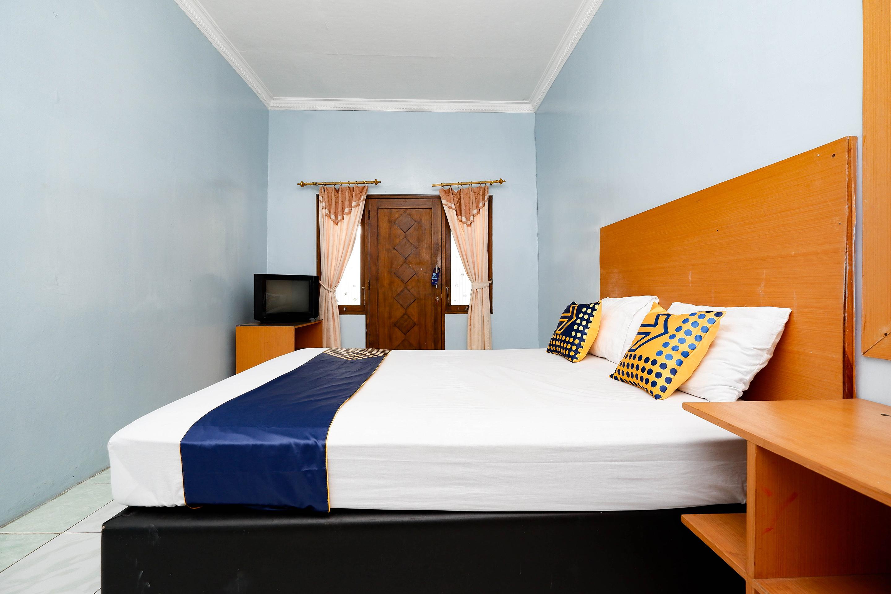 Oyo 2240 Simpang Tujuh Residence Kudus Екстериор снимка